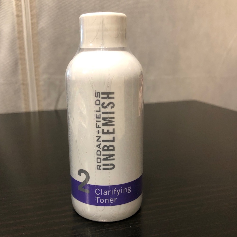 NEW✨ Rodan and Fields UNBLEMISH Clarifying Toner